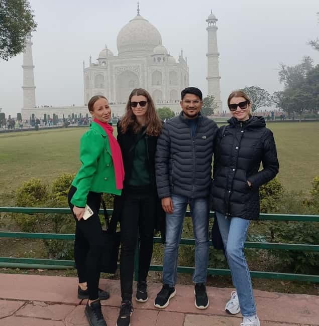 From Delhi: Sunrise Taj Mahal and Agra City Day Tour By Car - Why the 3:00 AM departure is worth considering