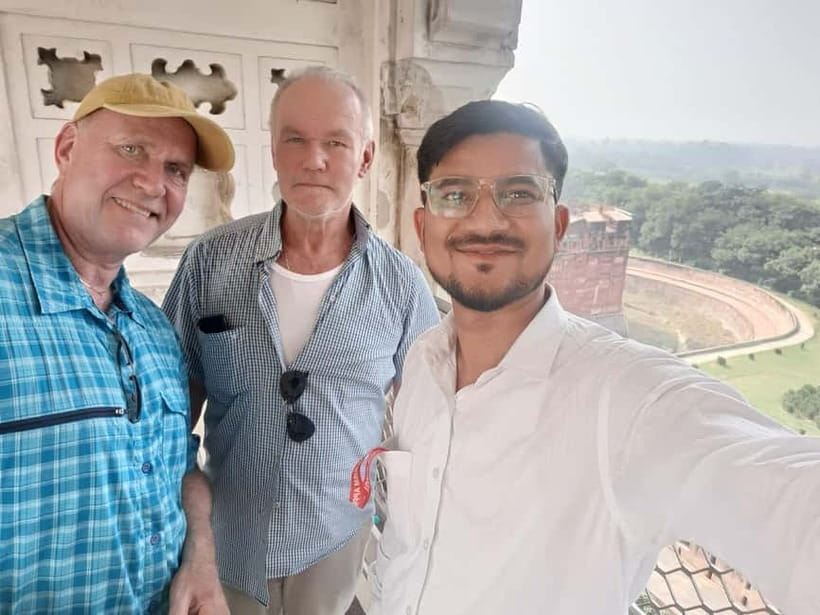 From Delhi: Sunrise Taj Mahal and Agra City Day Tour By Car - Seeing the Taj Mahal in the first light