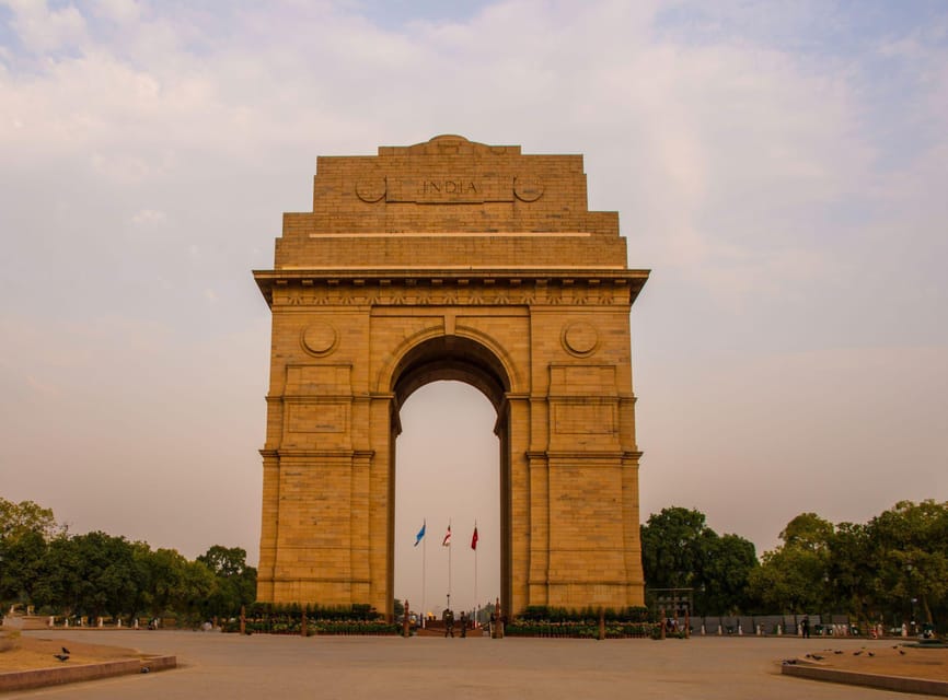 From Delhi: Sunrise Taj Mahal and Agra City Day Tour By Car - Value at the listed price