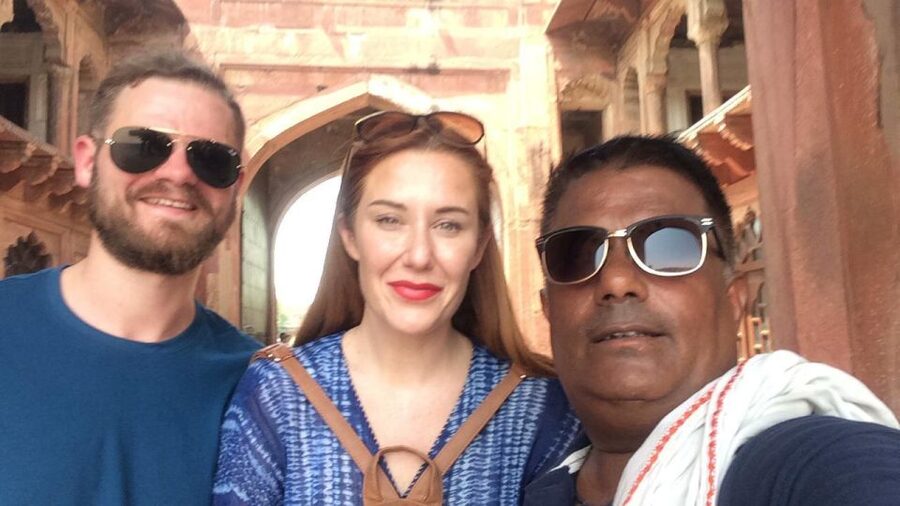From Delhi: Taj Mahal & Agra Fort Day Trip by Express Train - How the transport works at the end of the day