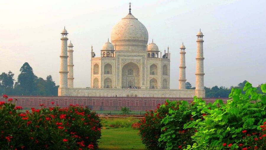 From Delhi: Taj Mahal & Agra Fort Private Tour with Options - Who should book this private Agra tour?