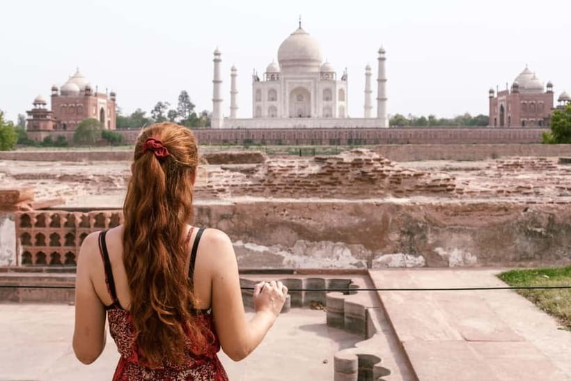 From Delhi: Taj Mahal & Agra Private Day Trip with Transfers - Agra Fort and the Mughal court