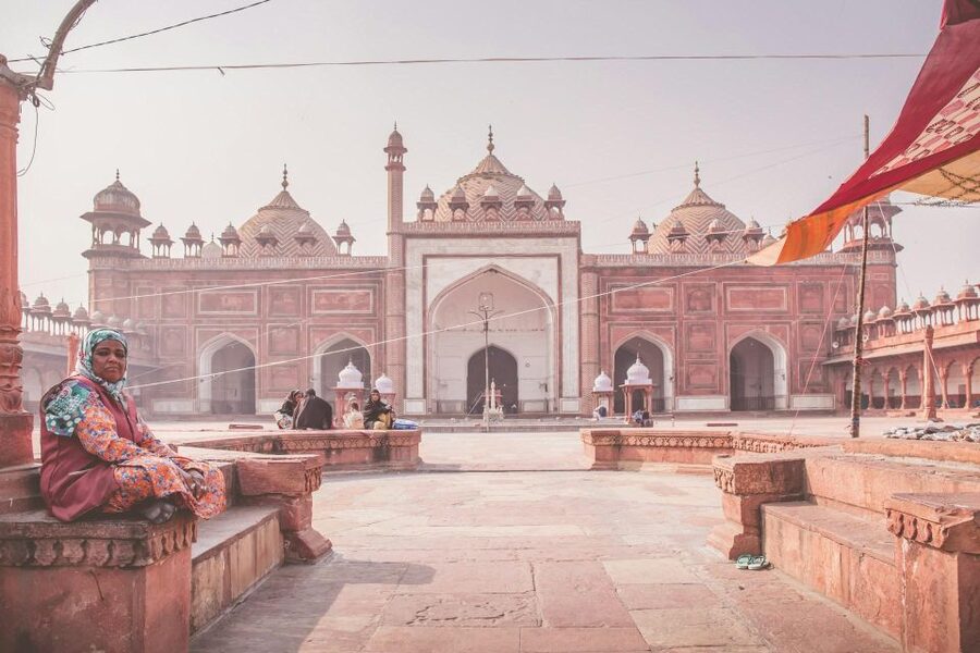From Delhi: Taj Mahal & Agra Private Day Trip with Transfers - Seeing the Taj Mahal before the day heats up