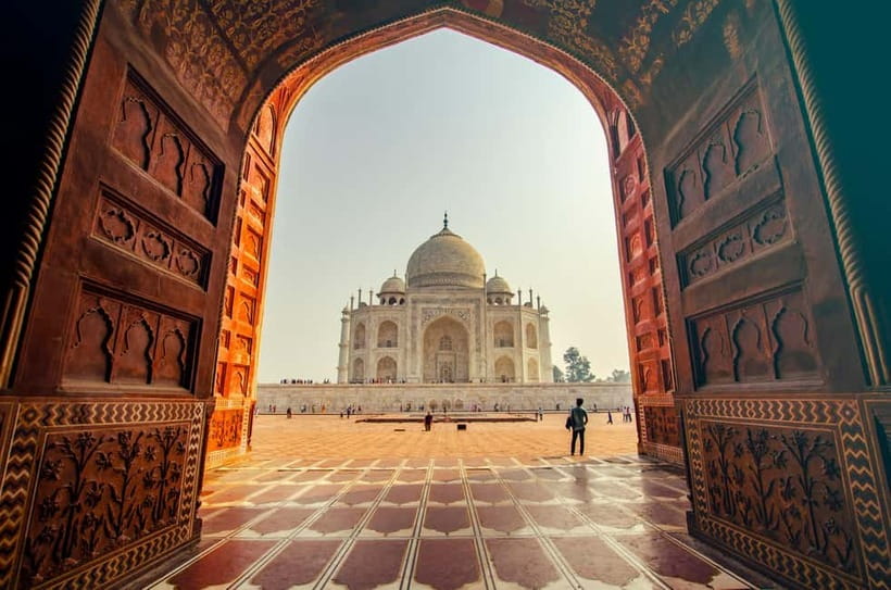 From Delhi: Taj Mahal & Agra Tour with Lunch at Marriott - Choosing the right departure time