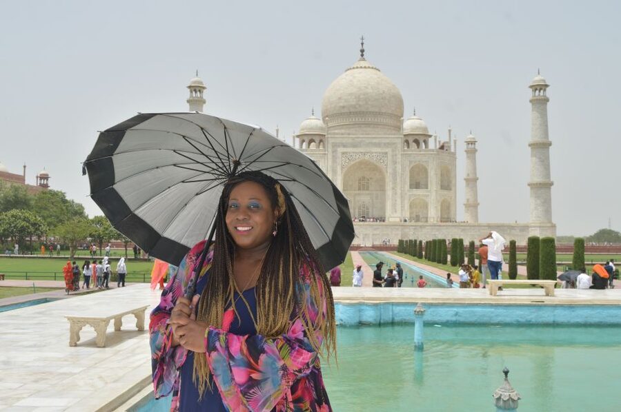 From Delhi: Taj Mahal and Agra Fort Private Sunrise Tour - Who should book this Agra day trip?