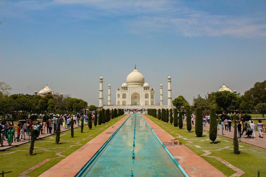 From Delhi: Taj Mahal Sunrise & Agra Fort Guided Day Trip - Key points to know before booking