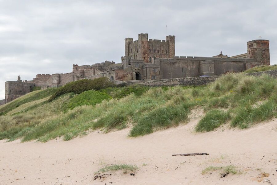 From Edinburgh: Day Trip to Bamburgh and Alnwick Castle - Key points to know before you book