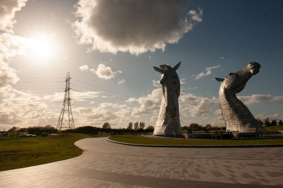 From Edinburgh: Loch Lomond, Kelpies & Stirling Castle Tour - Entering Stirling Castle, the day’s main attraction