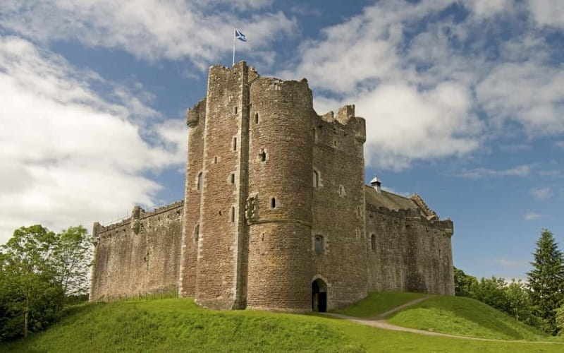 From Edinburgh: Stirling Castle, Kelpies and Loch Lomond - Stirling Castle and Scotland’s royal story