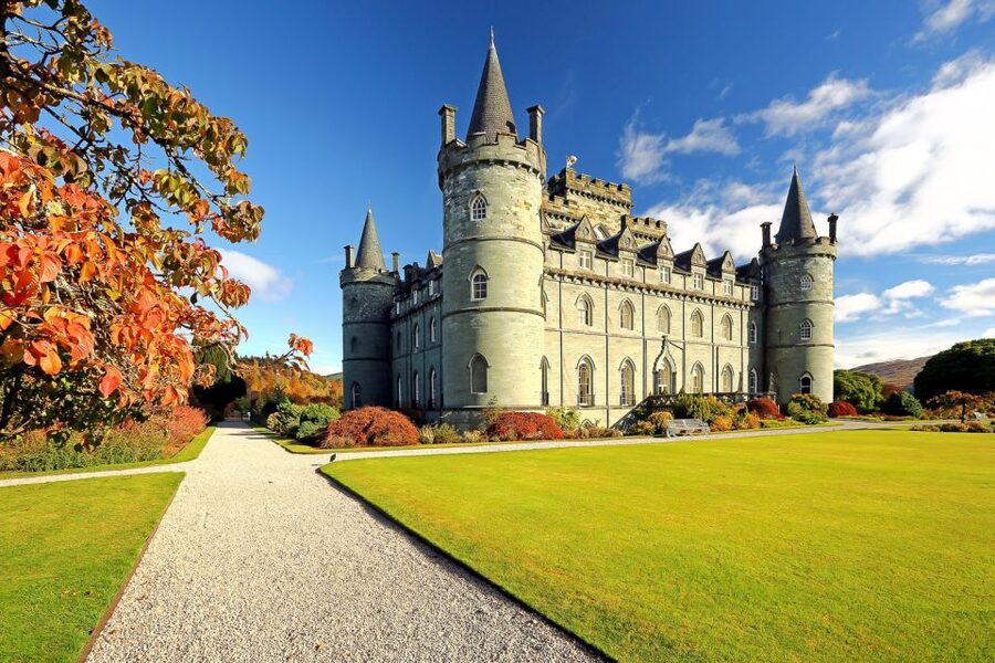 From Edinburgh: West Highland Lochs and Castles Day Trip - The Green Welly and King’s Knot