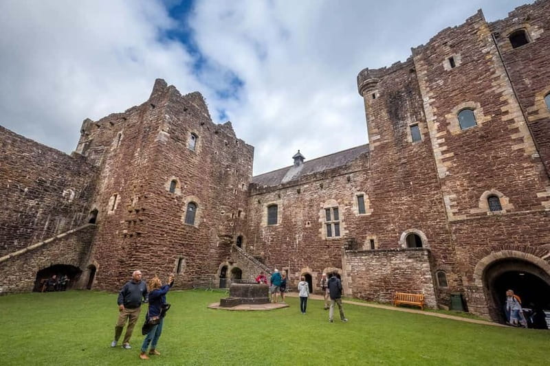 From Edinburgh: West Highlands, Castles & Lochs Day Tour - Tyndrum: a short Highland pause