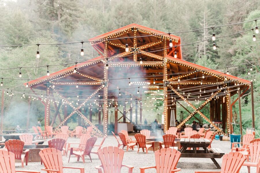 From Fort Bragg: Redwoods Train Ride and Nightclub Ticket - What you can eat and drink