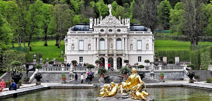 From Füssen: Neuschwanstein & Linderhof Castles Private Tour - Practical details before you reserve