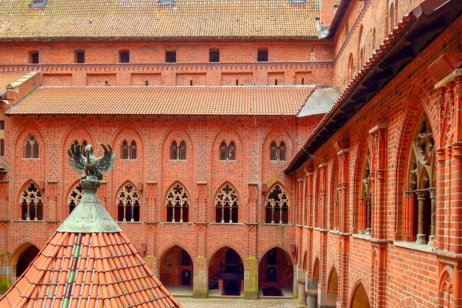From Gdansk: Malbork Castle Half-Day Private Tour - What the six-hour schedule means in practice