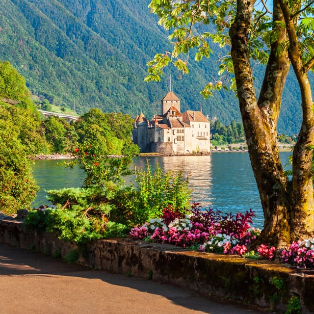 From Geneva: Gruyeres Castle, Cheese, Chocolate & Montreux - Maison Cailler and the Swiss chocolate stop