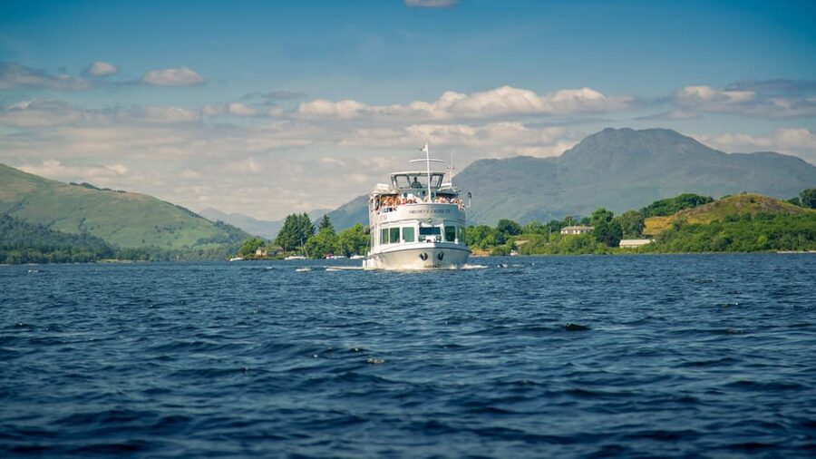 From Glasgow: Stirling Castle & Loch Lomond Tour - Stirling Castle is the history centerpiece