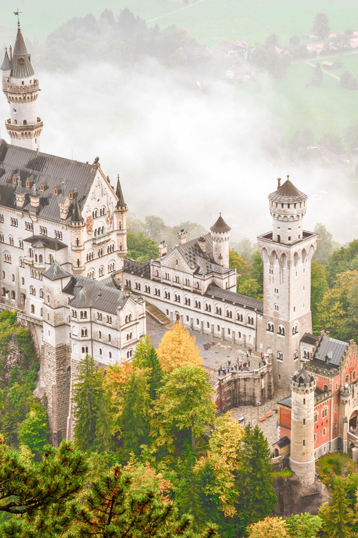 From Hohenschwangau: Tour to Neuschwanstein Castle - Key points at a glance