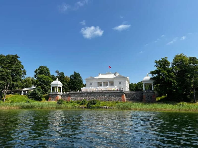 From Kaunas: Rumsiskes open air museum and Trakai castle - From Kaunas to Lithuania’s rural past