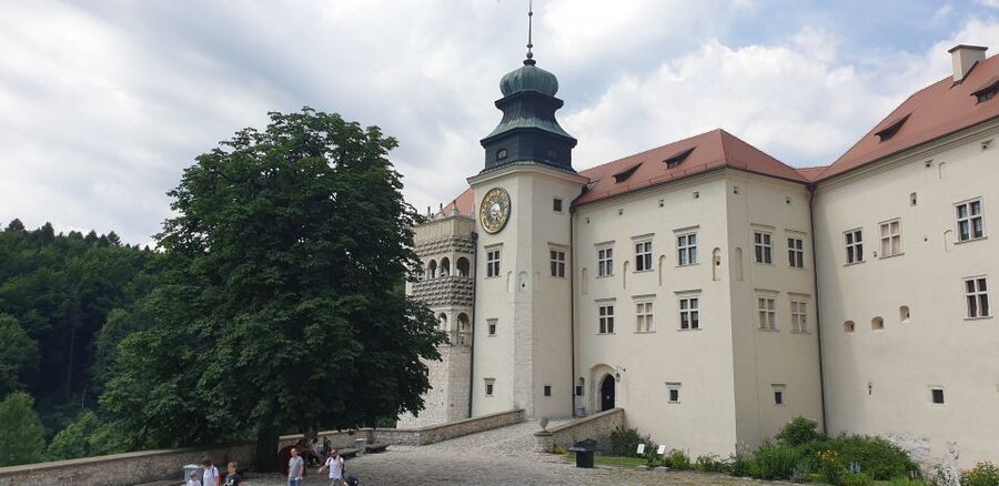 From Krakow: Ojców National Park & Ogrodzieniec Castle Tour - Why this Polish Jura day trip works
