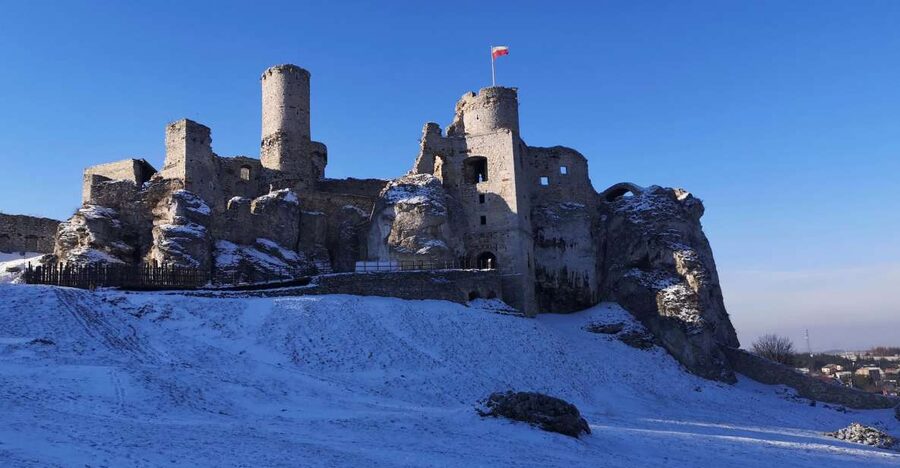 From Krakow: "The Witcher" Ogrodzieniec Castle Private Trip - The Witcher connection without letting it take over