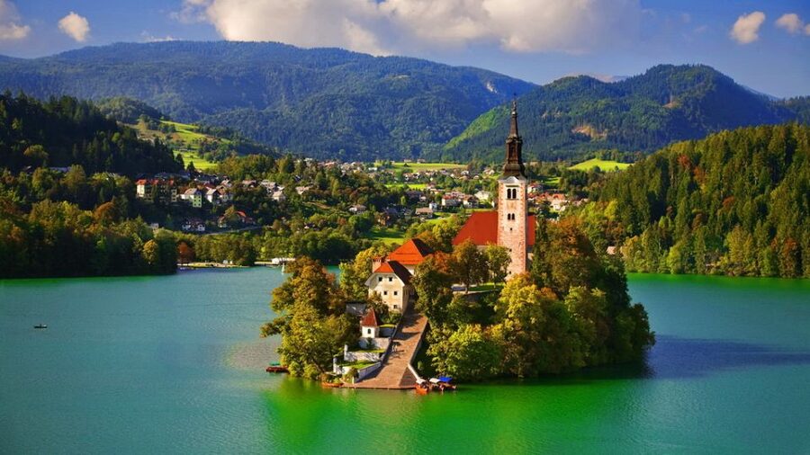 From Ljubljana: Trip to Lake Bled and Bled Castle - Why Lake Bled deserves a place in your Slovenia plans