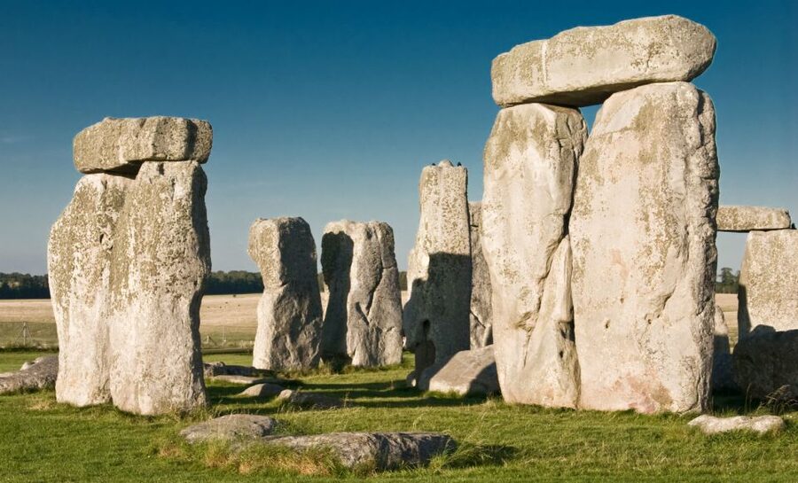 From London: Extended Visit to Windsor Castle and Stonehenge - FAQ