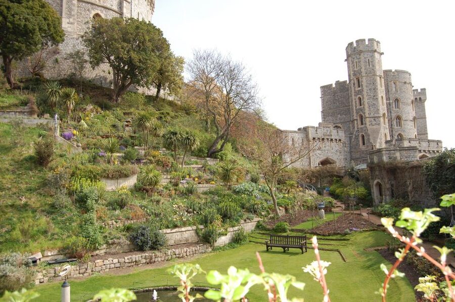 From London: Half-Day Trip to Windsor with Castle Tickets - Key points at a glance