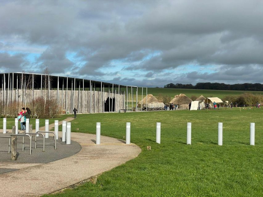 From London: Stonehenge and Windsor Castle Day Trip - What the private vehicle changes