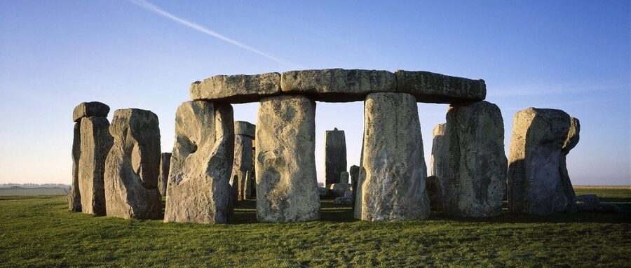 From London: Stonehenge and Windsor Castle Day Trip - Windsor Castle: three hours with the Crown