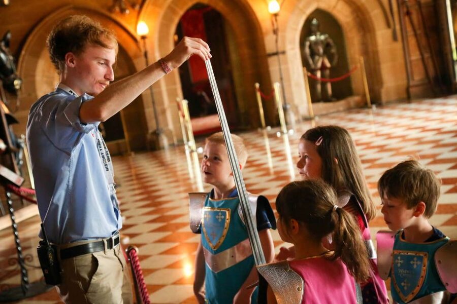 From London: Warwick Castle Day Trip by Rail - Arriving in Warwick and finding your way around