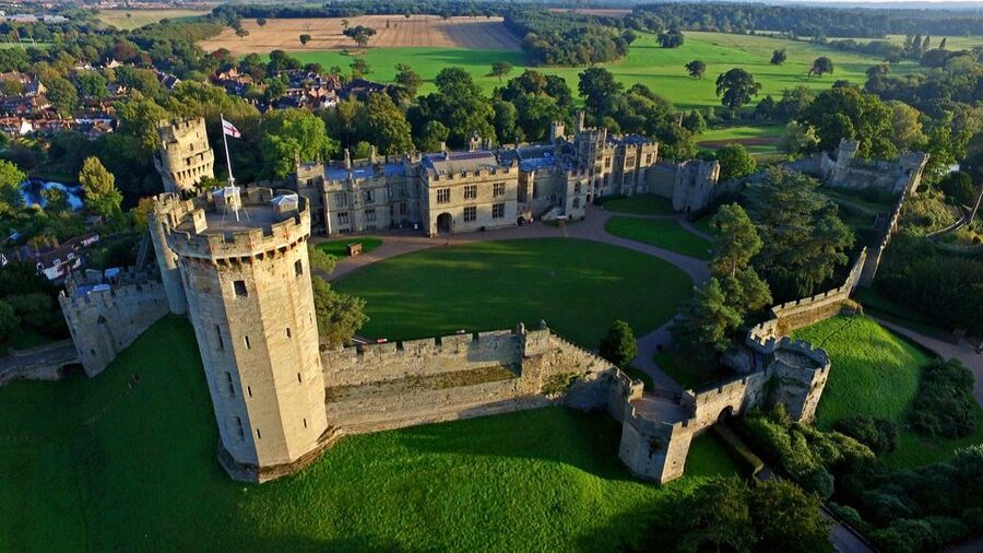 From London: Warwick Castle Day Trip by Rail - The state rooms: grand interiors with a family-friendly touch