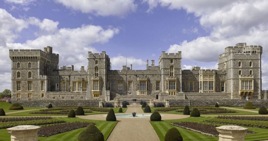 From London: Windsor Castle Full Day Guided Tour By Train - Meeting at Paddington at 10:00 am