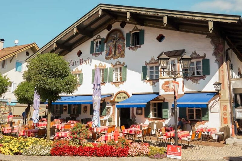 From Munich: Premium Neuschwanstein Castle & Linderhof Tour - Oberammergau in just 30 minutes