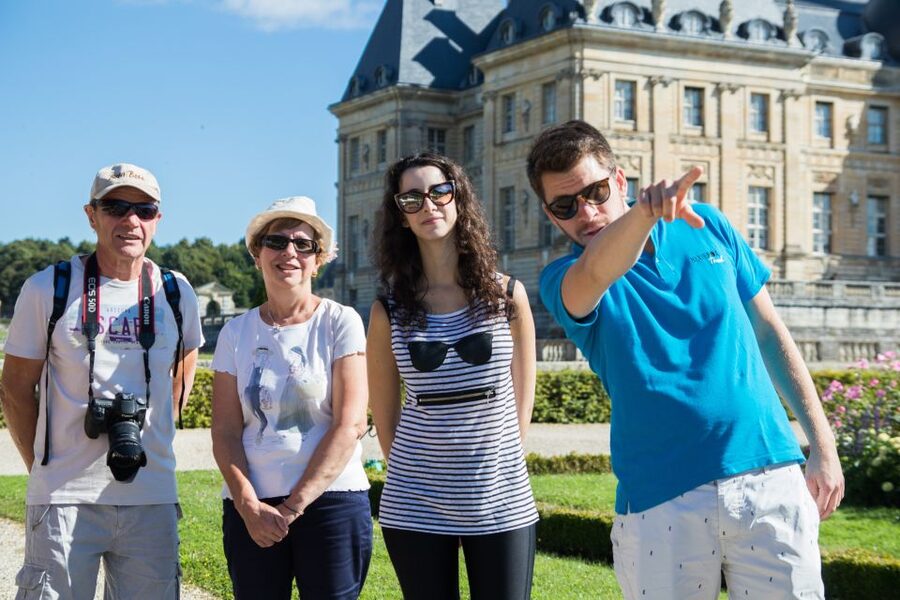From Paris: Chateau de Fontainebleau & Vaux-Le-Vicomte Tour - Vaux-le-Vicomte: the château that set Versailles in motion