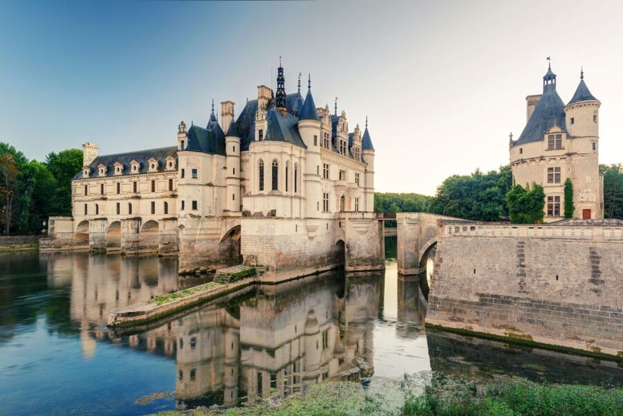 From Paris: Full-Day Loire Valley Chateaux Tour - Is $127 good value?