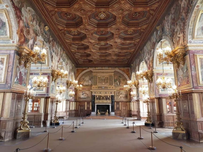From Paris: Half-Day Tour to Fontainebleau Castle & Barbizon - Leaving Paris in an eight-person minivan