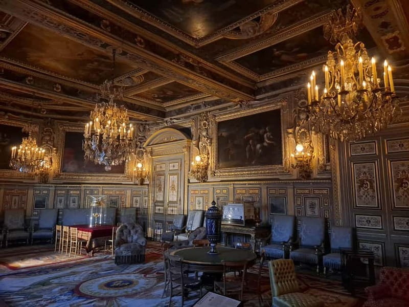 From Paris: Half-Day Tour to Fontainebleau Castle & Barbizon - Inside Fontainebleau Castle for two focused hours