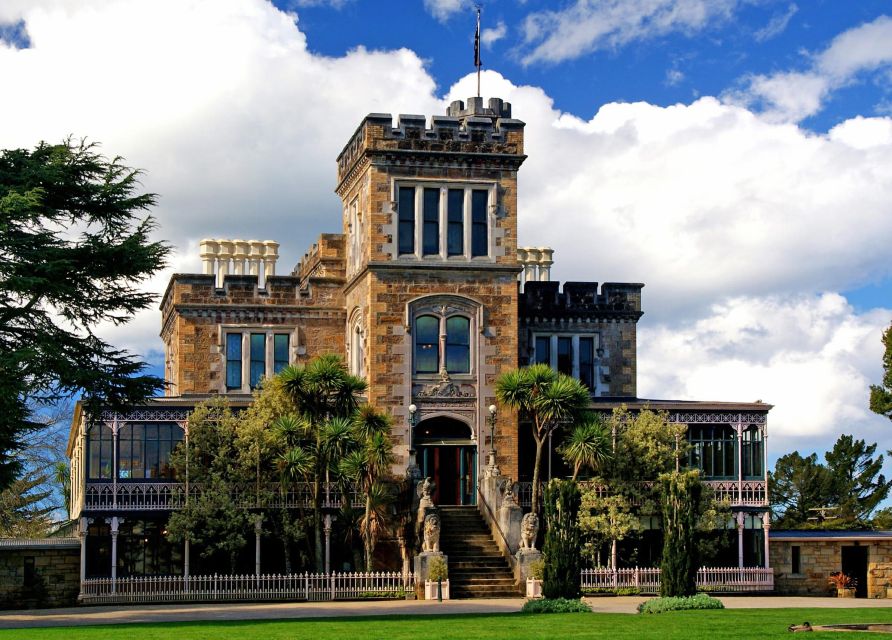 From Port Chalmers: Small Group Castle, Coast & City Tour - The high road back to Port Chalmers