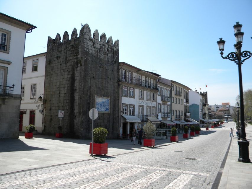 From Porto: Viana Castelo and Ponte Lima Private Tour - Why this northern Portugal day trip works