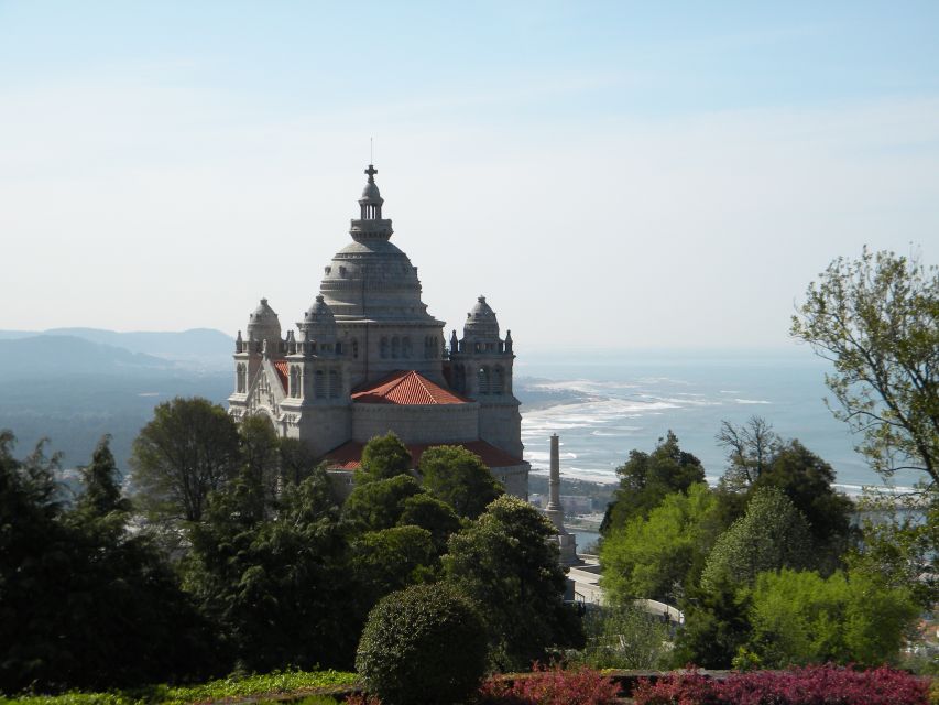 From Porto: Viana Castelo and Ponte Lima Private Tour - Who should book this experience
