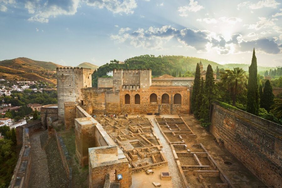 From Seville: Granada & Alhambra Tour with Optional Ticket - Key points at a glance