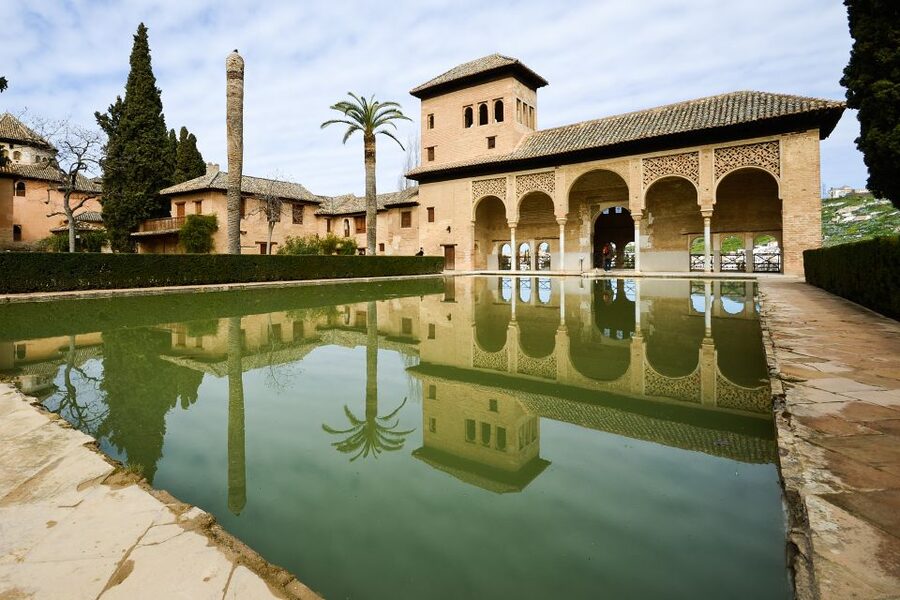 From Seville: Granada & Alhambra Tour with Optional Ticket - Should you book it?