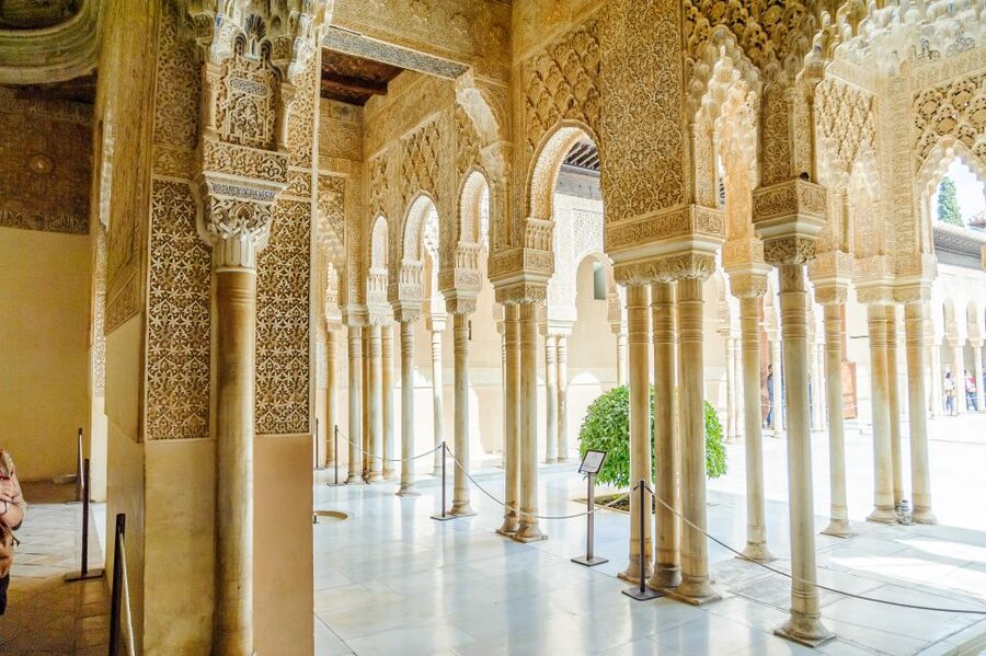 From Seville: Granada Day Trip Alhambra and Albaycin - Pickup in Seville and the long road to Granada