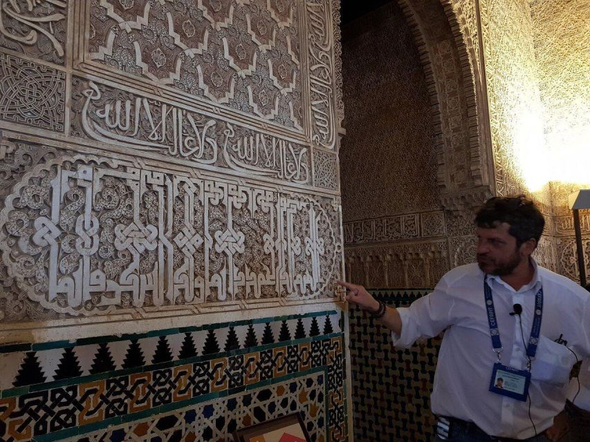 From Seville: Granada Day Trip with Alhambra and Albaicín - Entering the Alhambra complex