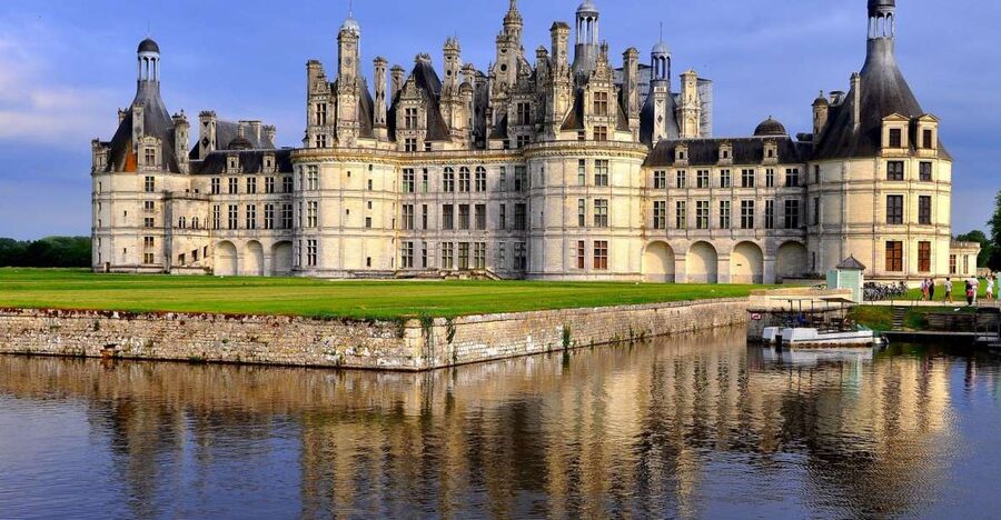 From Tours: Chenonceau and Chambord Castles Guided Tour - Key points to know before booking
