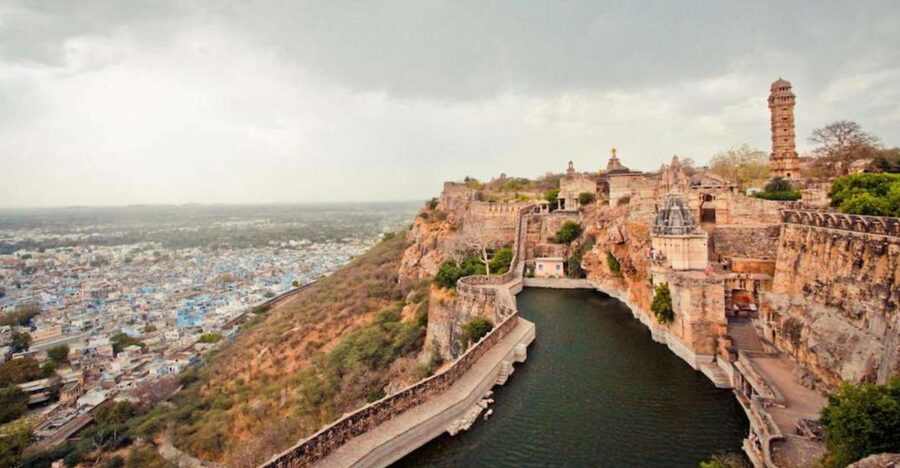 From Udaipur: Day Tour To Chittorgarh Fort with Transport - Key points to know before booking