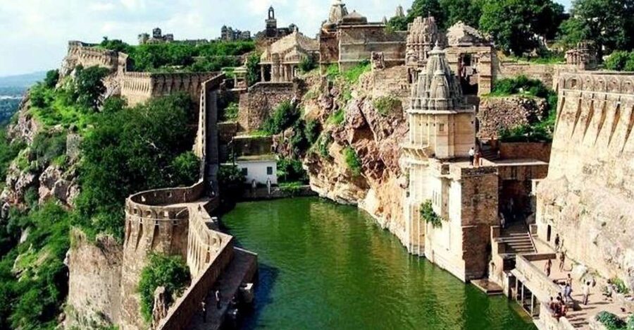 From Udaipur: Private Day Trip to Chittorgarh Fort - Why Chittorgarh is worth the long ride from Udaipur