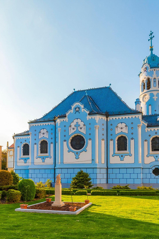 From Vienna: Bratislava with Local Guide, Castle & UFO Views - Why this Vienna day trip works
