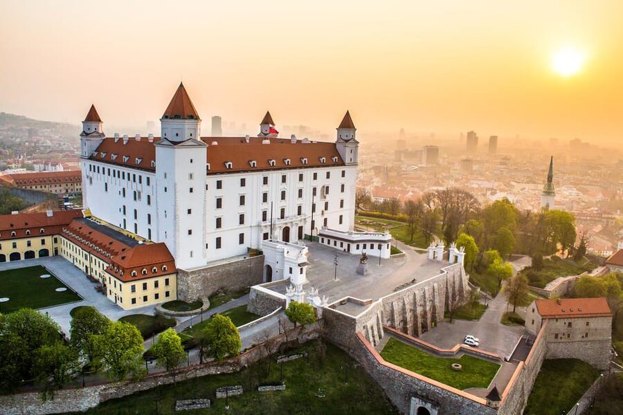 From Vienna: Bratislava with Local Guide, Castle & UFO Views - The Blue Church, a small stop with personality