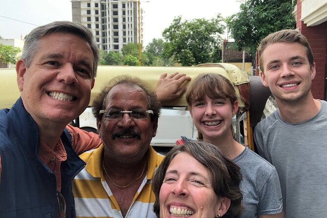 Full Day Agra Tuk Tuk Tour with Taj Mahal and Agra Fort - Agra Fort and the Mughal court